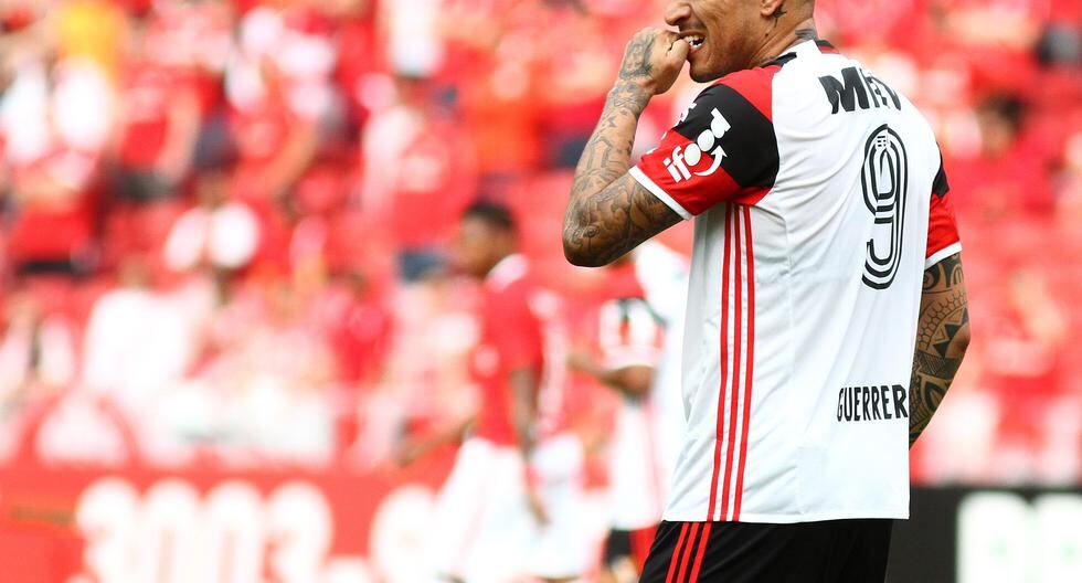 Paolo Guerrero estuvo presente en el partido Flamengo vs Internacional por el Brasileirao. (Foto: Getty)