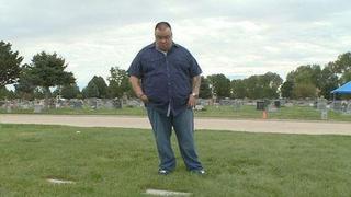 Un hombre visitó la tumba equivocada de su hijo por siete años