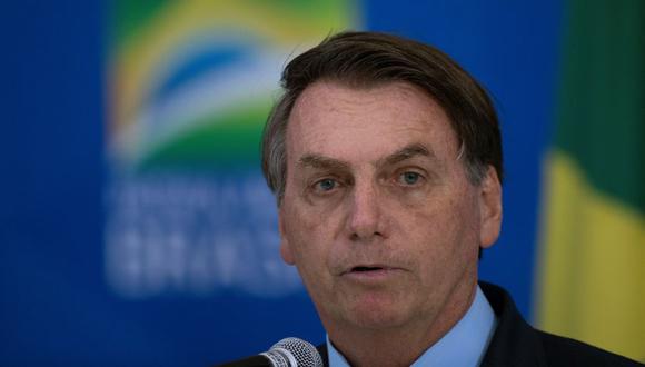 Jair Bolsonaro volvió a criticar las medidas que en muchos estados y municipios han restringido la circulación de personas en prevención al coronavirus. (Foto: Archivo / AFP).