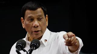 Filipinas: Duterte promete vacunar contra la COVID-19 a comunistas que dejen lucha armanda 