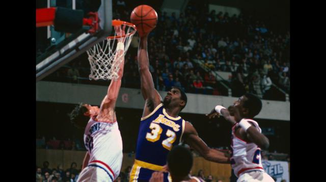 Magic Johnson y sus mejores fotos en el día de su cumpleaños - 16