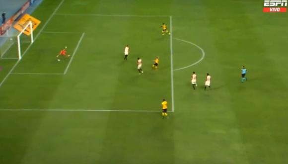 Emmanuel Martínez anotó el 1-0 del Barcelona SC vs. Universitario en la Libertadores. (Foto: Captura ESPN)