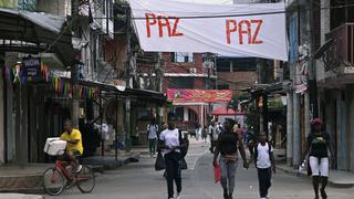 Suspenden órdenes de captura contra otros 5 disidentes de FARC para negociar
