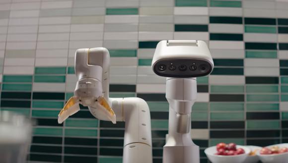 Google presenta robots que limpian y sirven la comida con solo darles una orden | VIDEO. (Foto: captura de video)