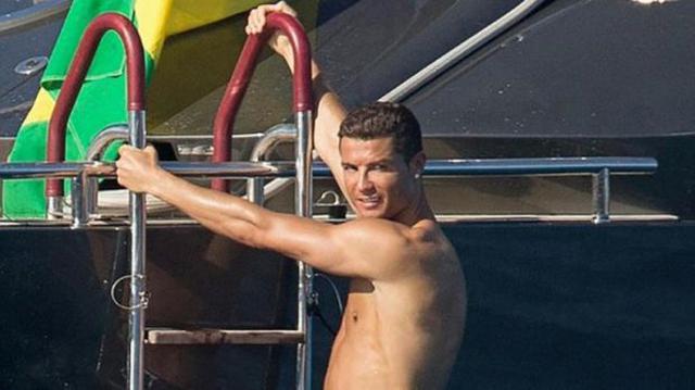 Cristiano Ronaldo se toma un descanso antes de la Eurocopa 2016 - 2