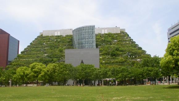 Edificio Acros en Fukuoka, Japón