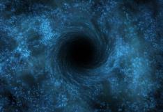 ¿Puede un agujero negro transformarse en un agujero blanco?