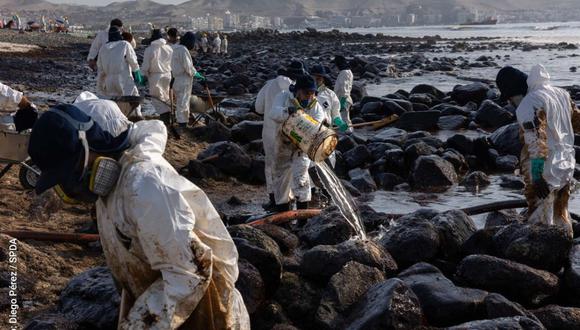 De acuerdo a Repsol, se ha avanzando en un 72% la limpieza de playas tras el desastre ecológico en el mar de Ventanilla | Foto: Diego Pérez / SPDA