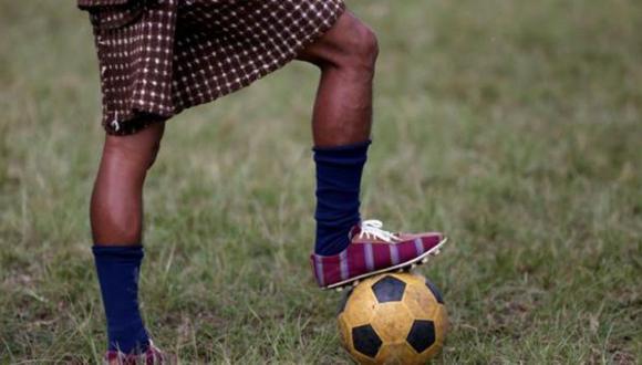 El equipo indígena de Guatemala que juega fútbol en falda