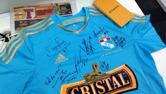 Responde y gana la camiseta de Sporting Cristal versión 2014