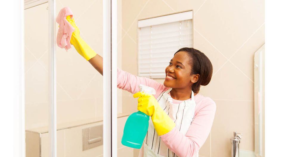 Mantenimiento: El secreto para mantener las puertas de la ducha