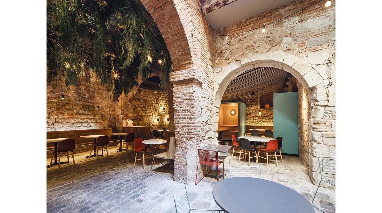 Este antiguo hostal es convertido en un acogedor restaurante - 4