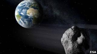 Rezar, la recomendación de la NASA si un gran asteroide se dirige a la Tierra