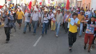 Arequipa: alcaldes de Valle de Tambo hacen marcha de sacrificio