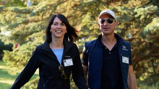 ¿Jeff Bezos dejaría de ser el hombre más rico del mundo tras su divorcio?