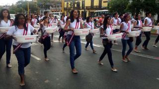 Cercado de Lima: activistas realizan marcha por la democracia