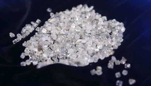Bélgica: Acusan a 19 personas de espectacular robo de diamantes