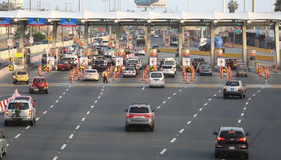 La concesionaria Rutas de Lima detalló que aplicará medidas preventivas para la salida de Lima los días 29, 30 y 31 de diciembre, así como para el retorno el 1 de enero. (Imagen referencial/Archivo)
