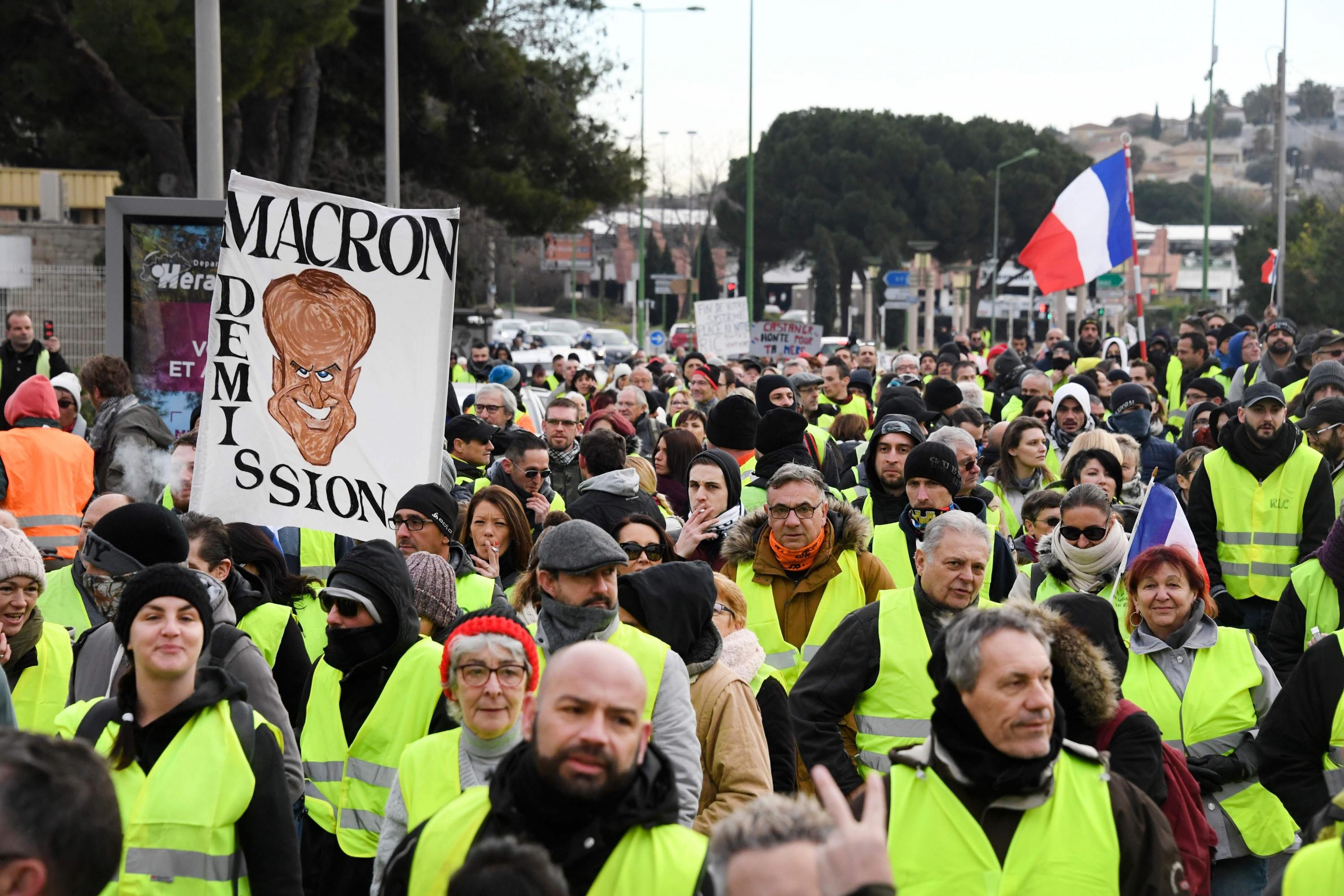 Imágenes del décimo sábado de protesta de los chalecos amarillos en Francia (AFP)