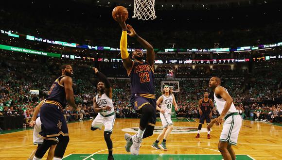 Cavaliers vs. Warrios será la final de la NBA. (Foto: AFP)