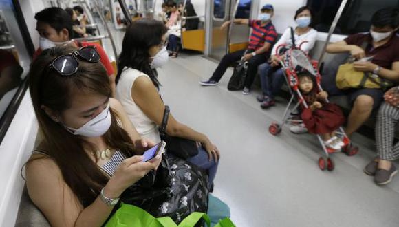 Corea del Sur rastrea móviles para frenar propagación del MERS