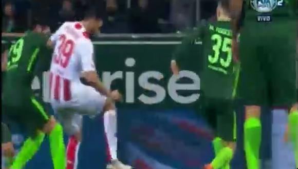 Claudio Pizarro fue un peligro constante para la defensa del Werder Bremen. (Foto: captura de video)