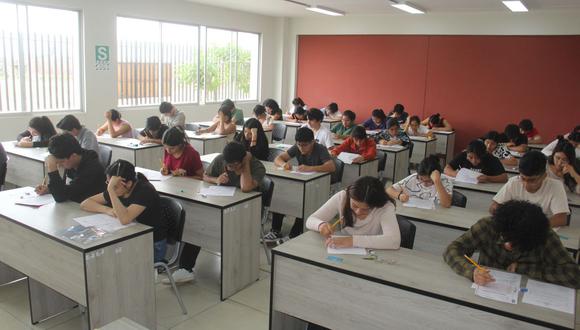 Este domingo se desarrolló el examen de admisión a la Universidad Nacional Federico Villarreal. (Foto: El Villarrealino/Facebook)