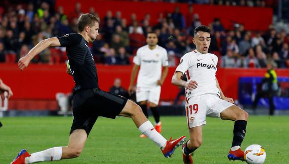 Sevilla no pudo ganar en el Ramón Sánchez-Pizjuán e igualó 2-2 ante Slavia Praga por la ida de los octavos de final de la Europa League. (Foto: AFP).