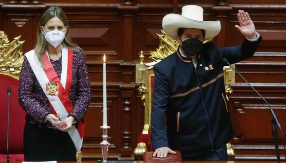 El secretario general del Despacho Presidencial fue quien envío la invitación a María del Carmen Alva para reunirse con el presidente Pedro Castillo | Foto: Congreso de la República