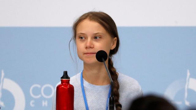 La activista sueca Greta Thunberg durante su participación este lunes en una rueda de prensa de jóvenes activistas climáticos, en la XXV Cumbre de la Convención de Cambio Climático de Naciones Unidas (COP25) que se celebra en Madrid bajo el lema "Tiempo de actuar". (EFE)
