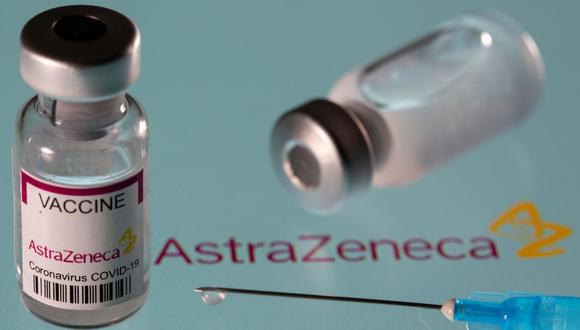 Trombos deben ser considerados efectos secundarios raros de vacuna AstraZeneca, indica la EMA (Foto: Reuters / Dado Ruvic)