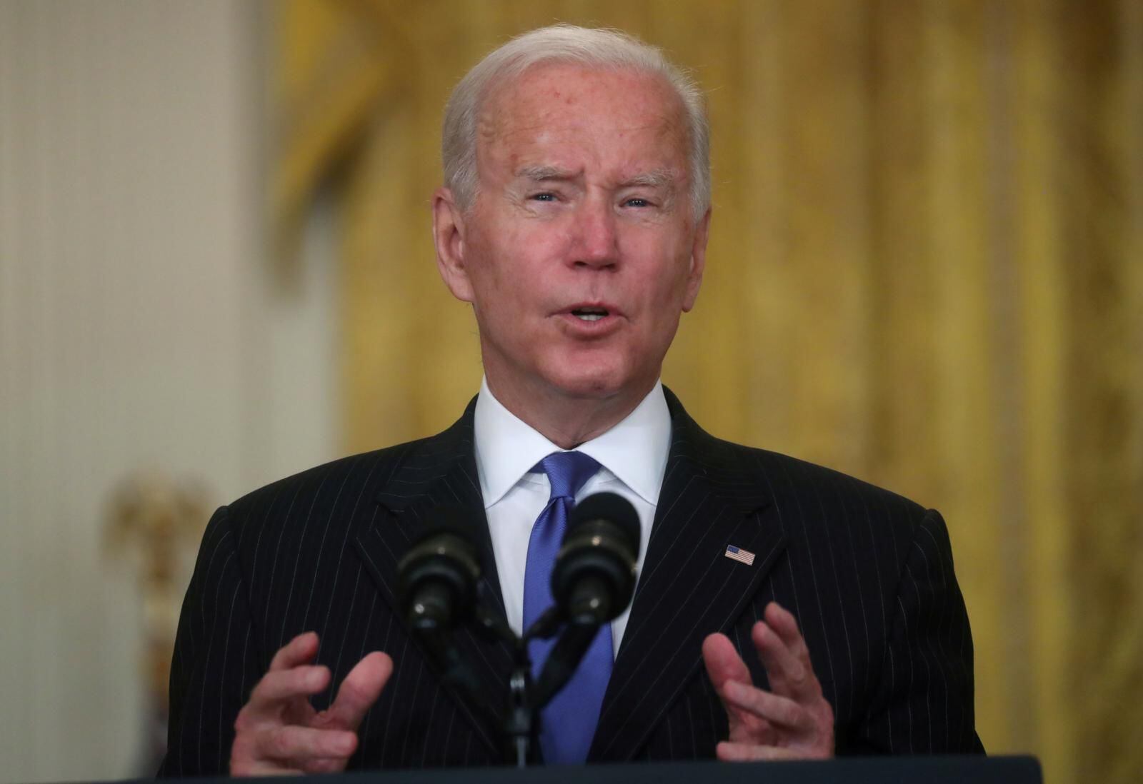 Over the past few days, Biden has been meeting with executives from mega-chains Walmart and Home Depot, as well as unions and other supply chain actors to alleviate bottlenecks at ports.  (Photo: Leah Millis / Reuters)