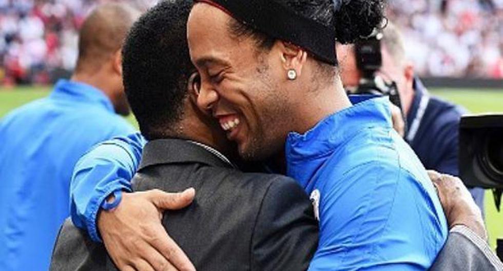 \"Ronaldinho, trajiste una sonrisa en el rostro de todos\", dijo Pelé | Foto: Getty