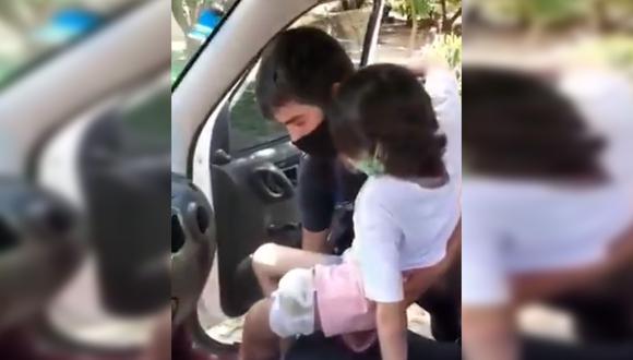 Abigail y su familia fueron impedidos de ingresar a Santiago del Estero, pues según las autoridades no contaban con un permiso para que el vehículo pueda continuar su trayecto. (Foto: @SalernoCarlos/Twitter).