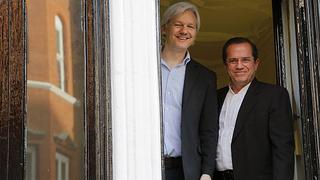 Ecuador confirma que continuará dándole asilo a Julian Assange