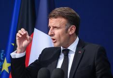 Europa debe pensar en su propia “defensa y seguridad” ante la amenaza rusa, advierte Macron