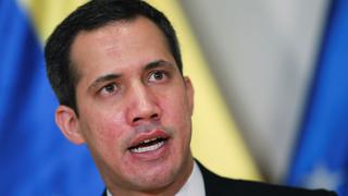 Guaidó dice que se mantendrá como presidente encargado de Venezuela 