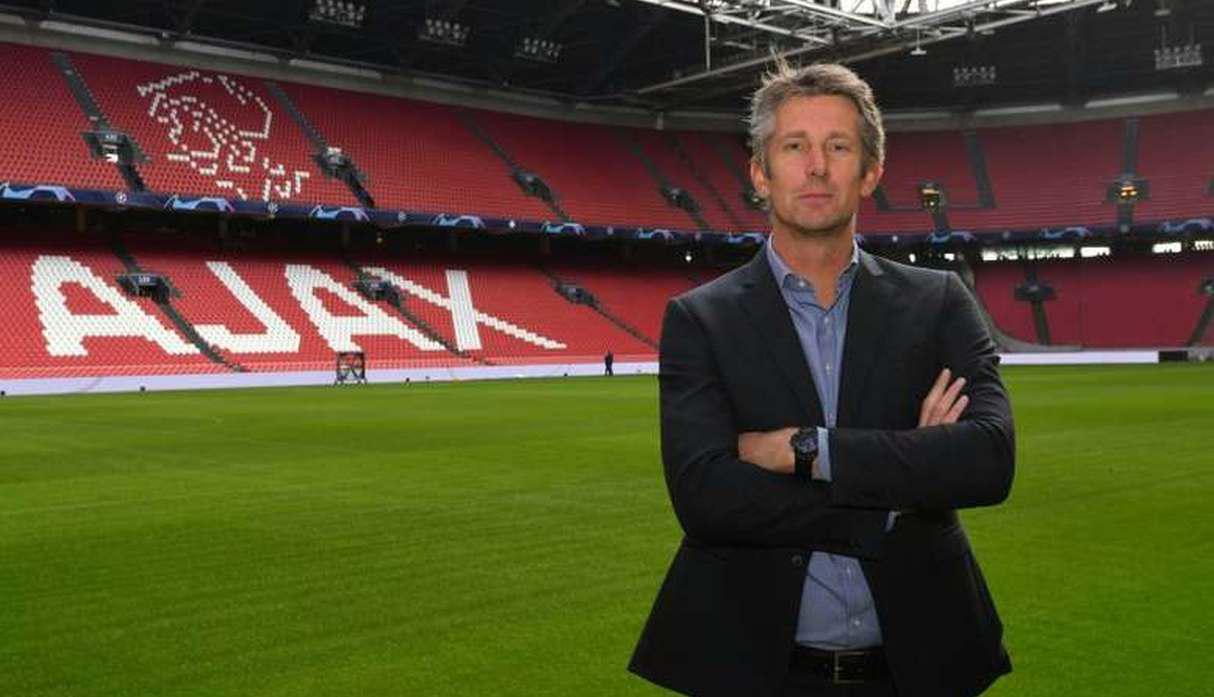 Edwin van der Sar / Ahora: se desempeña como Director General del Ajax. (Foto: Agencias)