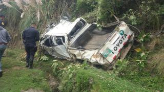 La Libertad: caída de camioneta a abismo de 200 metros deja cuatro muertos