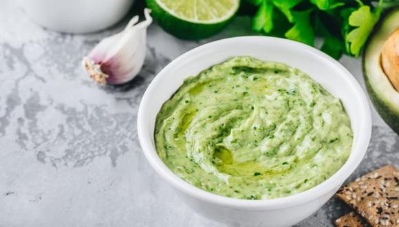 El ingrediente principal de una salsa de aguacate en un local de tacos no siempre es el aguacate. Foto: GETTY IMAGES, vía BBC Mundo