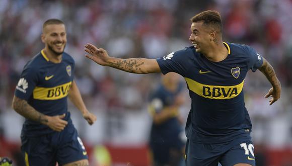 Edwin Cardona cobró una falta directa que acabó en el ángulo. El portero Germán Lux se estiró todo lo posible, pero no pudo desviar la pelota. (Foto: AFP)