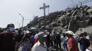 Semana Santa: cerro San Cristóbal recibió la visita de cientos de familias por Viernes Santo