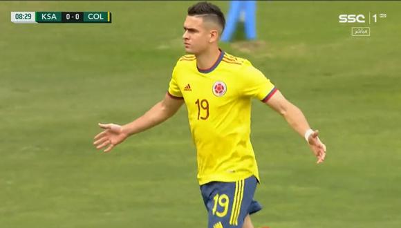 Santos Borré anotó el 1-0 de Colombia sobre Arabia Saudita. (Foto: Captura SSC)