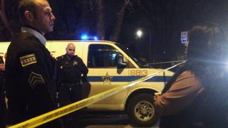 Policías de Chicago investigados por matar a 3 afroamericanos