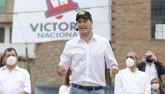 "El JEE simplemente no le hizo caso al JNE y volvió a mandar básicamente lo mismo y, lo peor de todo, es que no ha respetado nuestro derecho a la defensa”, manifestó George Forsyth. (Foto: GEC)