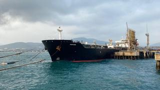 EE.UU. confirma que confiscó la carga de cuatro buques enviados por Irán hacia Venezuela