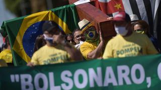 Simpatizantes de Bolsonaro le brindan su apoyo mientras se recupera del coronavirus | FOTOS