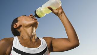 Hidratarse es clave para que el ejercicio aporte buenos resultados a corto plazo