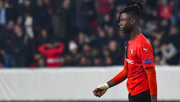 Eduardo Camavinga juega en el Rennes y es una de las jóvenes promesas del fútbol francés en la temporada. (Foto: AFP)