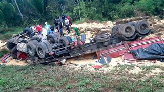 Madre de Dios: conductor de tráiler con placa brasileña muere tras sufrir aparatoso despiste | VIDEO 